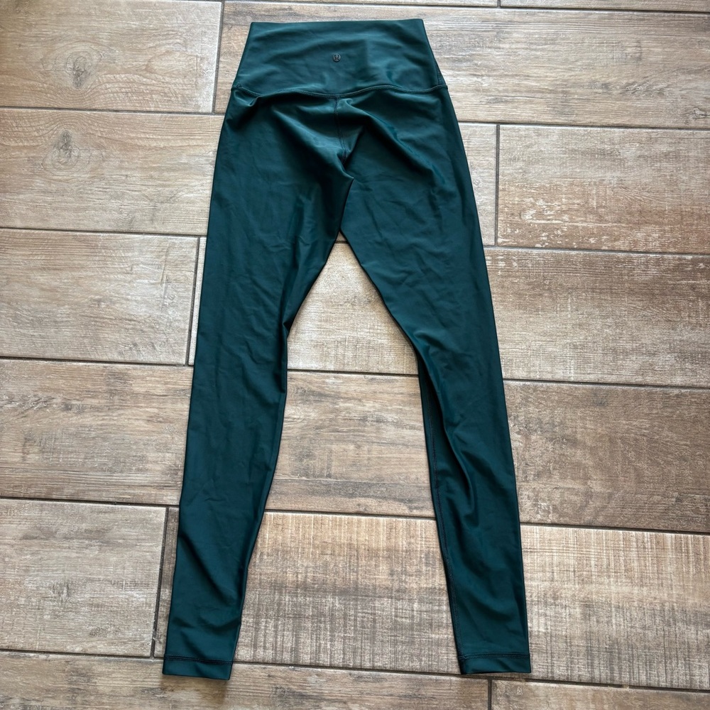 Lululemon  Align Hunter green  high-waisted legging size approximately 6